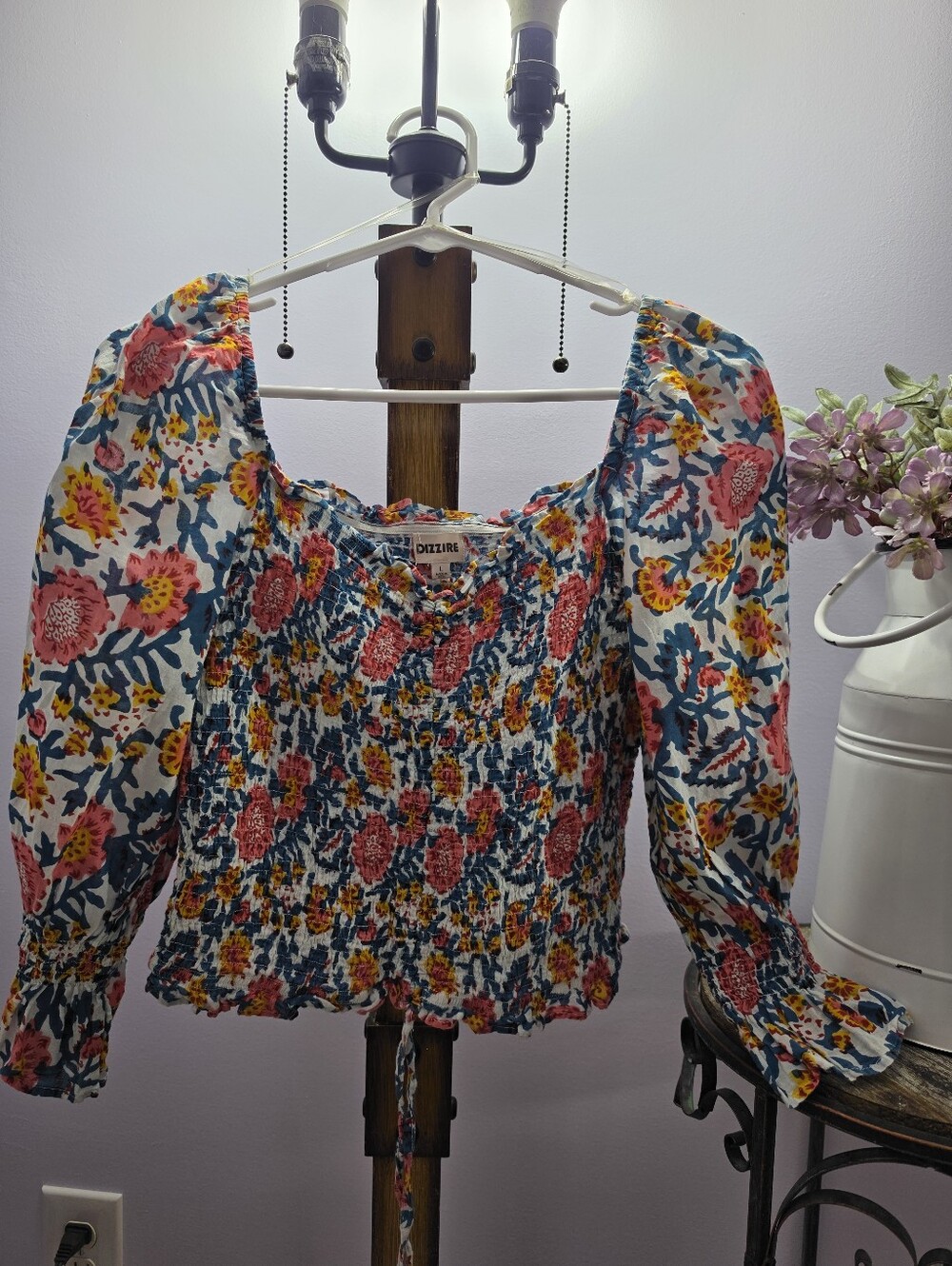 #2642, ​Dizzire floral print smocked puff sleeve top size L cottagecore boho